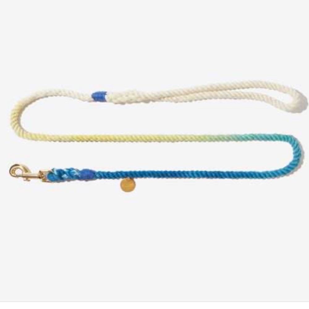 NWT FOUND MY ANIMAL
Hand-dyed Rope Leash - Blue